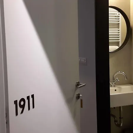 Savamala Place Bed and Breakfast Βελιγράδι